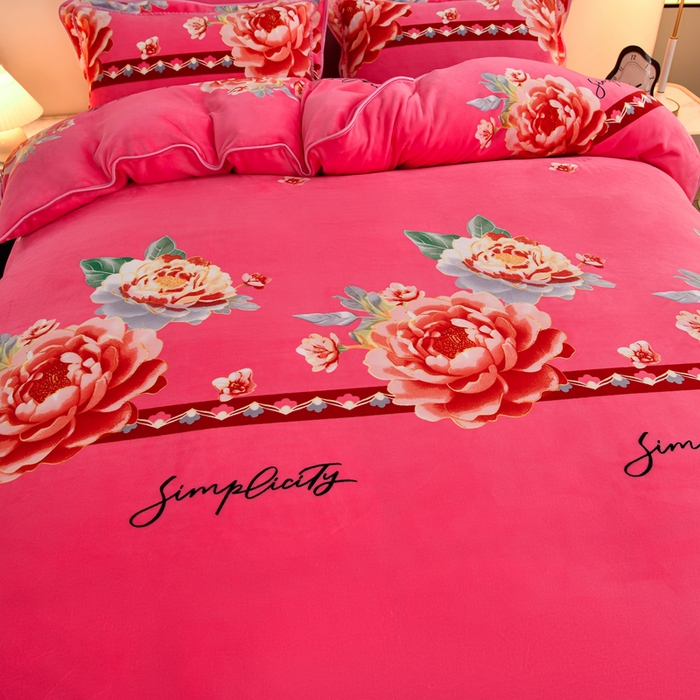 91家纺网 家纺一手货源 找家纺 2025新款加厚直播爆款牛奶绒被套金貂法莱绒单品被套牡丹盛开