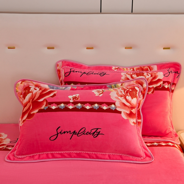 91家纺网 家纺一手货源 找家纺 2025新款加厚直播爆款牛奶绒被套金貂法莱绒单品被套牡丹盛开