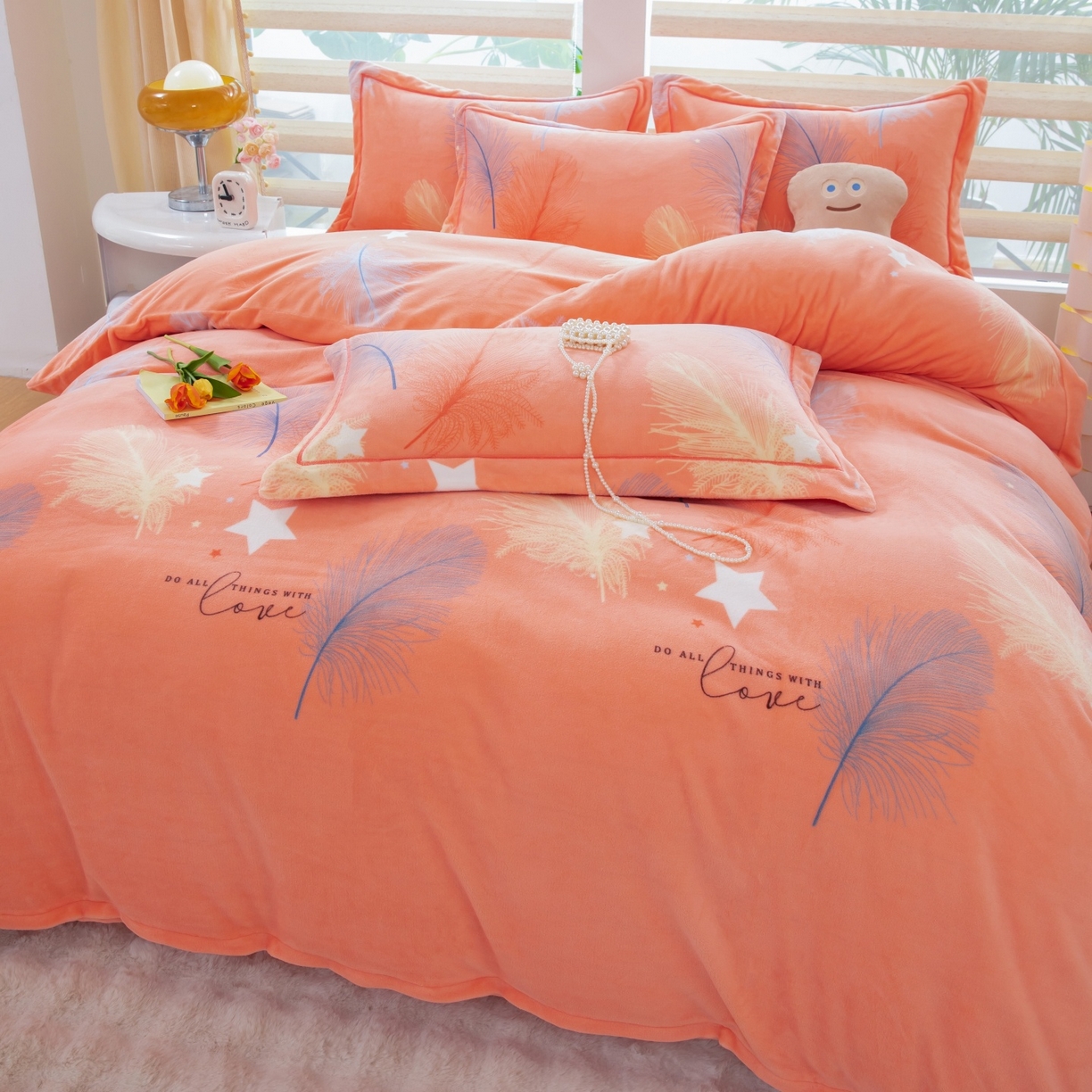 91家纺网 家纺一手货源 找家纺 优姿家纺 2025新款加厚全消光牛奶绒印花四件套 暖阳羽丝