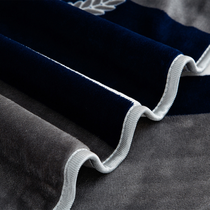 91家纺网 家纺一手货源 找家纺 2025新款加厚直播爆款牛奶绒被套金貂法莱绒单品被套英伦风格