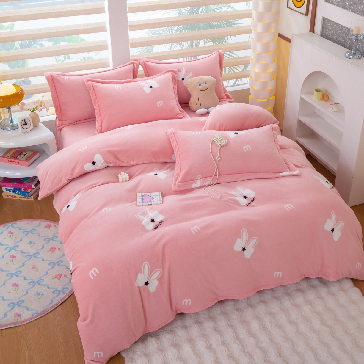 91家纺网 家纺一手货源 找家纺 优姿家纺 2025新款加厚全消光牛奶绒印花四件套 绅士范