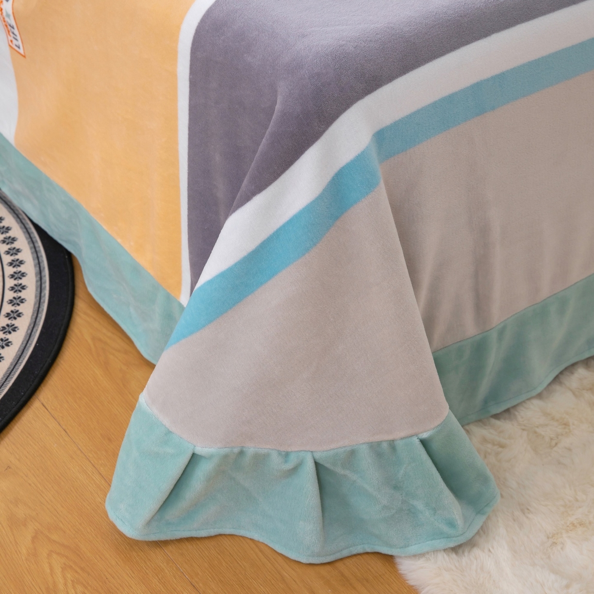 91家纺网 家纺一手货源 找家纺 优姿家纺 2025新款加厚全消光牛奶绒印花四件套 时光旅行