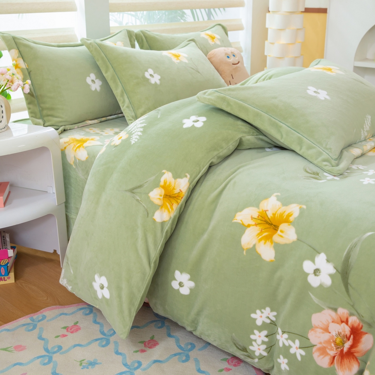 91家纺网 家纺一手货源 找家纺 优姿家纺 2025新款加厚全消光牛奶绒印花四件套 四季繁华