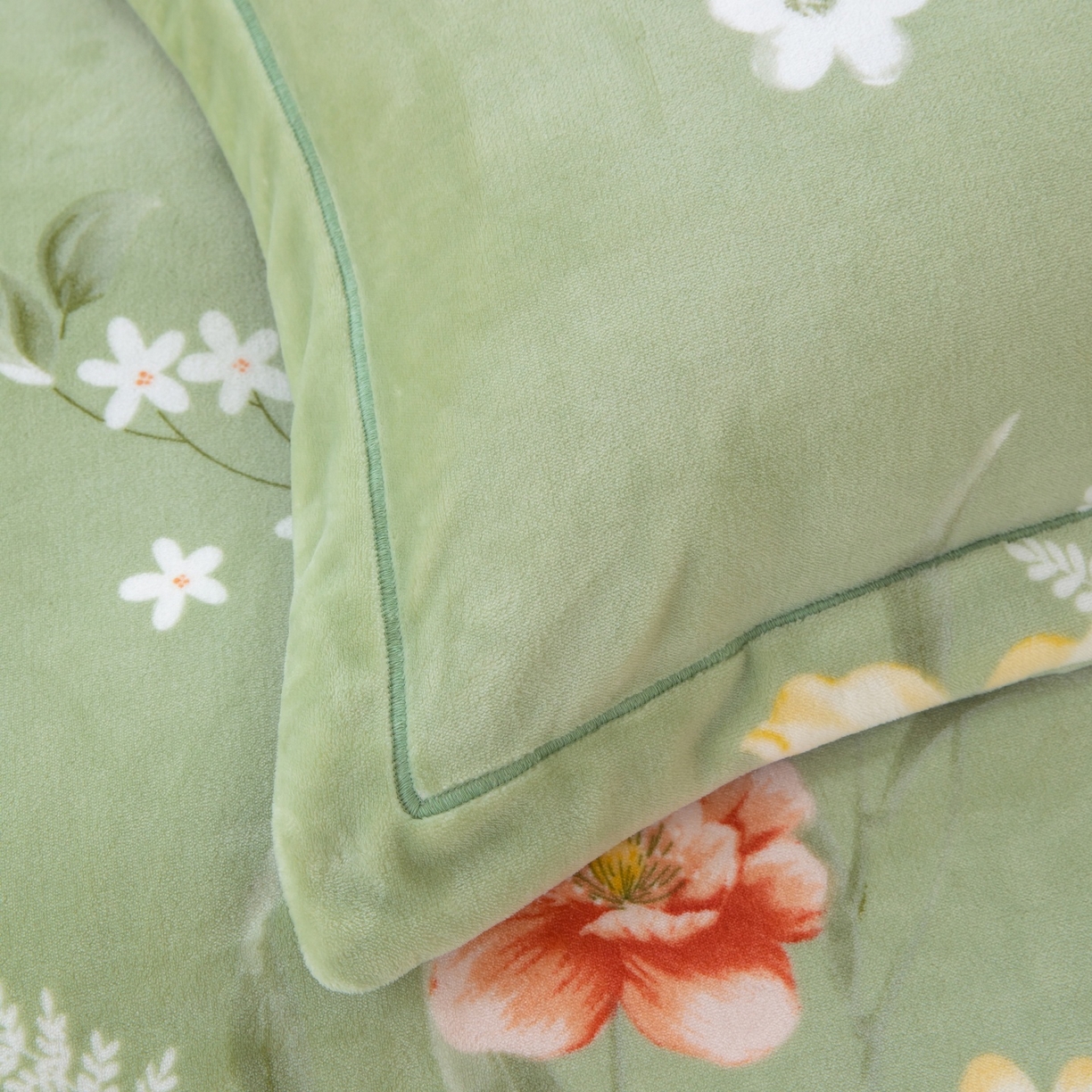 91家纺网 家纺一手货源 找家纺 优姿家纺 2025新款加厚全消光牛奶绒印花四件套 四季繁华