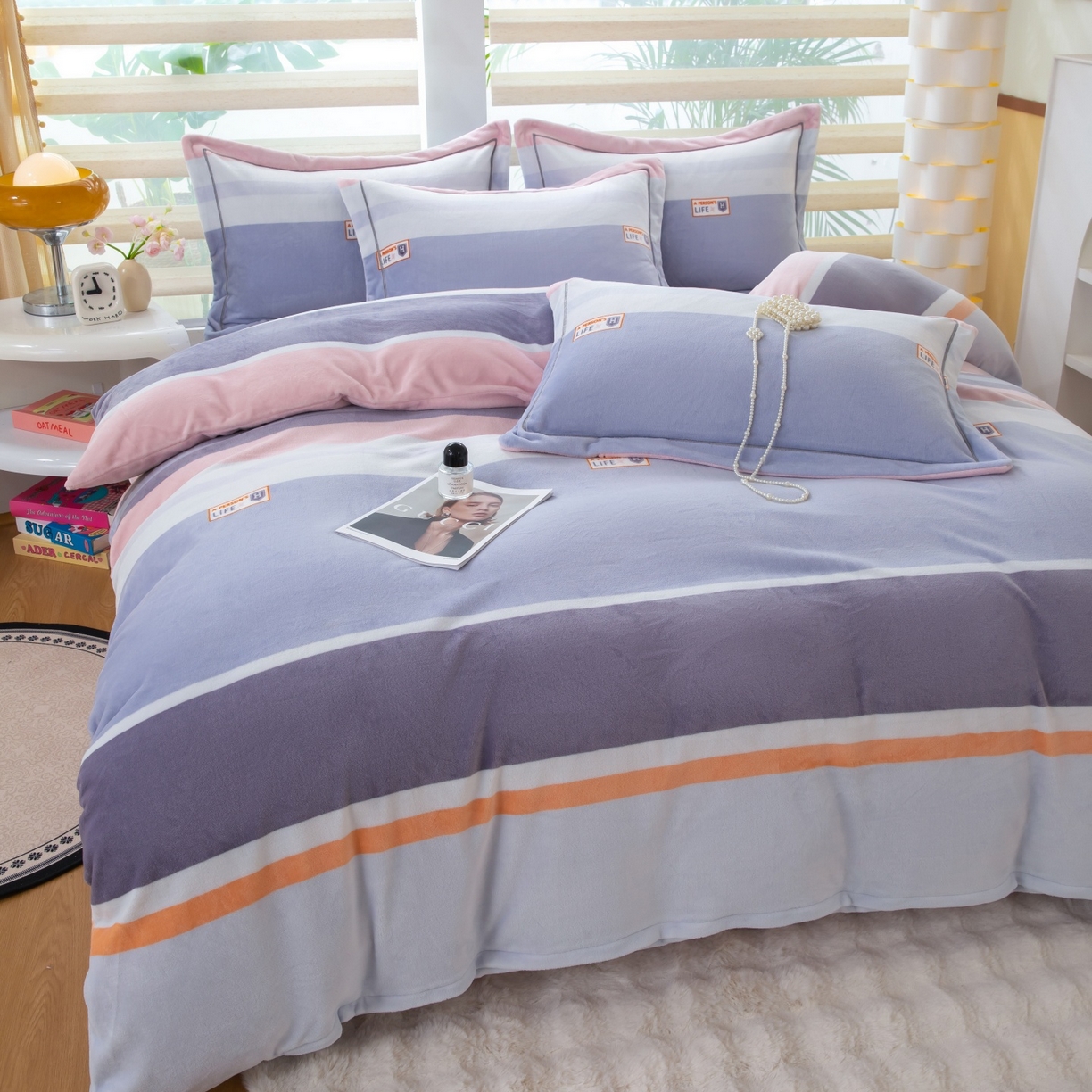 91家纺网 家纺一手货源 找家纺 优姿家纺 2025新款加厚全消光牛奶绒印花四件套 香伊爱情