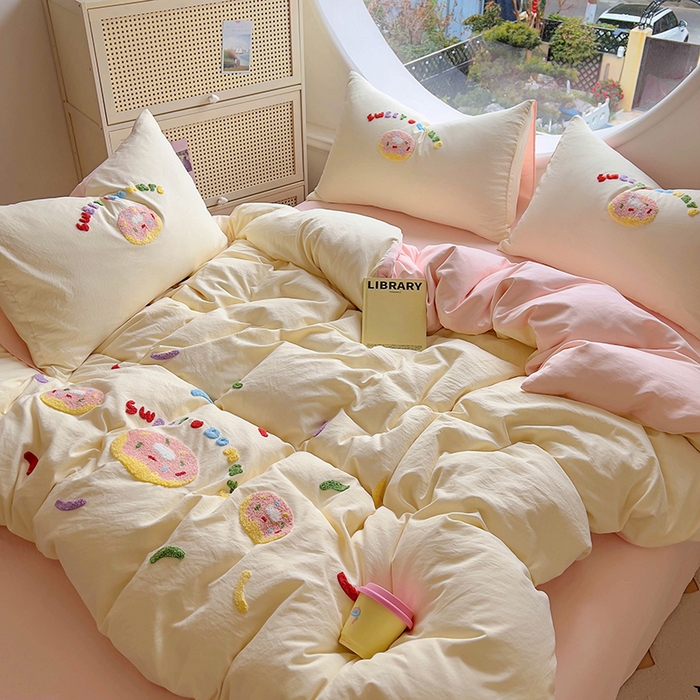 91家纺网 家纺一手货源 找家纺 （总）韩秀家纺120克云朵棉毛巾绣四件套双层纱糯糯棉床笠水洗棉绣花四件套