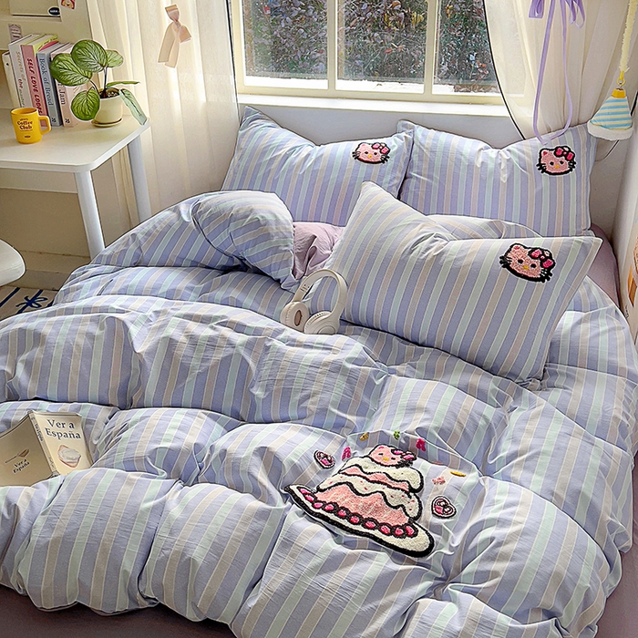 韩秀家纺 2025新款水洗棉毛巾绣云朵棉四件套 蛋糕派对炫条紫