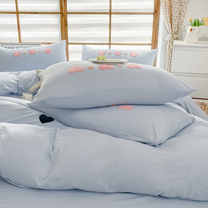 91家纺网 家纺一手货源 找家纺 韩秀家纺 2025新款水洗棉毛巾绣云朵棉四件套 心相印浅兰