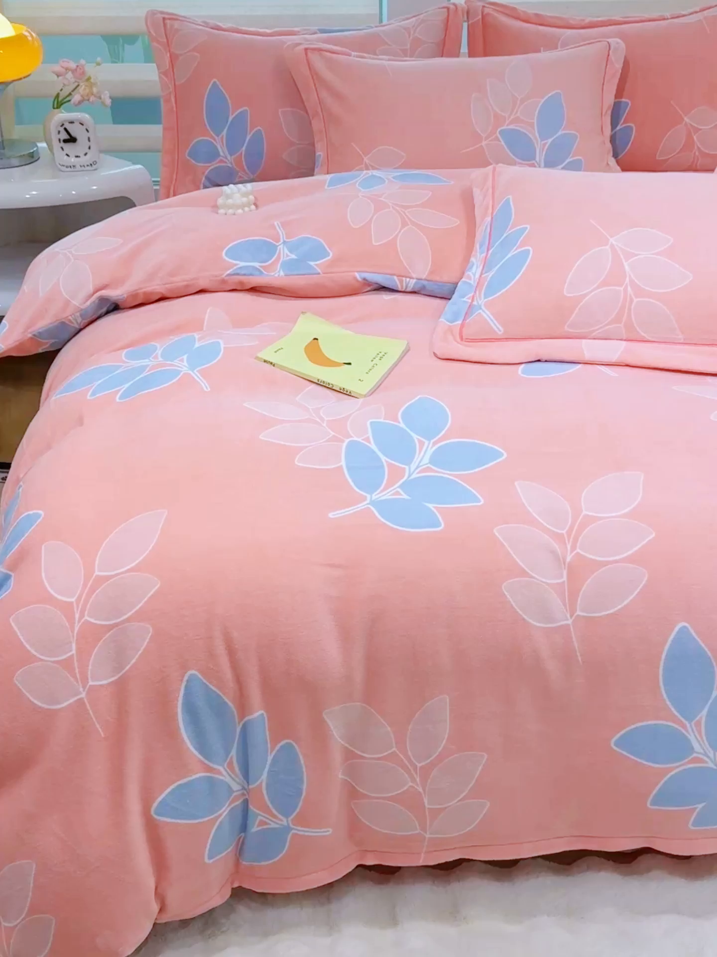 91家纺网 家纺一手货源 找家纺 优姿家纺 2025新款加厚全消光牛奶绒印花四件套 叶叶飘香