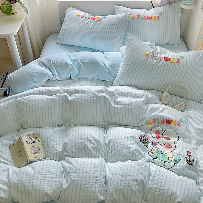 91家纺网 家纺一手货源 找家纺 韩秀家纺 2025新款水洗棉毛巾绣云朵棉四件套 可爱兔云兰