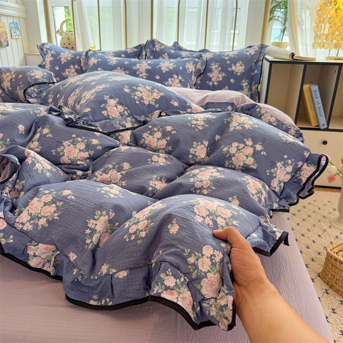 91家纺网 家纺一手货源 找家纺 艾特你 2025新款云感皱皱双层纱黑色包边四件套 黑边-豆蔻