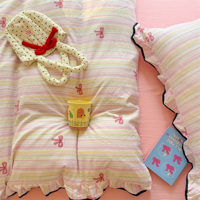 91家纺网 家纺一手货源 找家纺 艾特你 2025新款云感皱皱双层纱黑色包边四件套 黑边-蝴蝶结