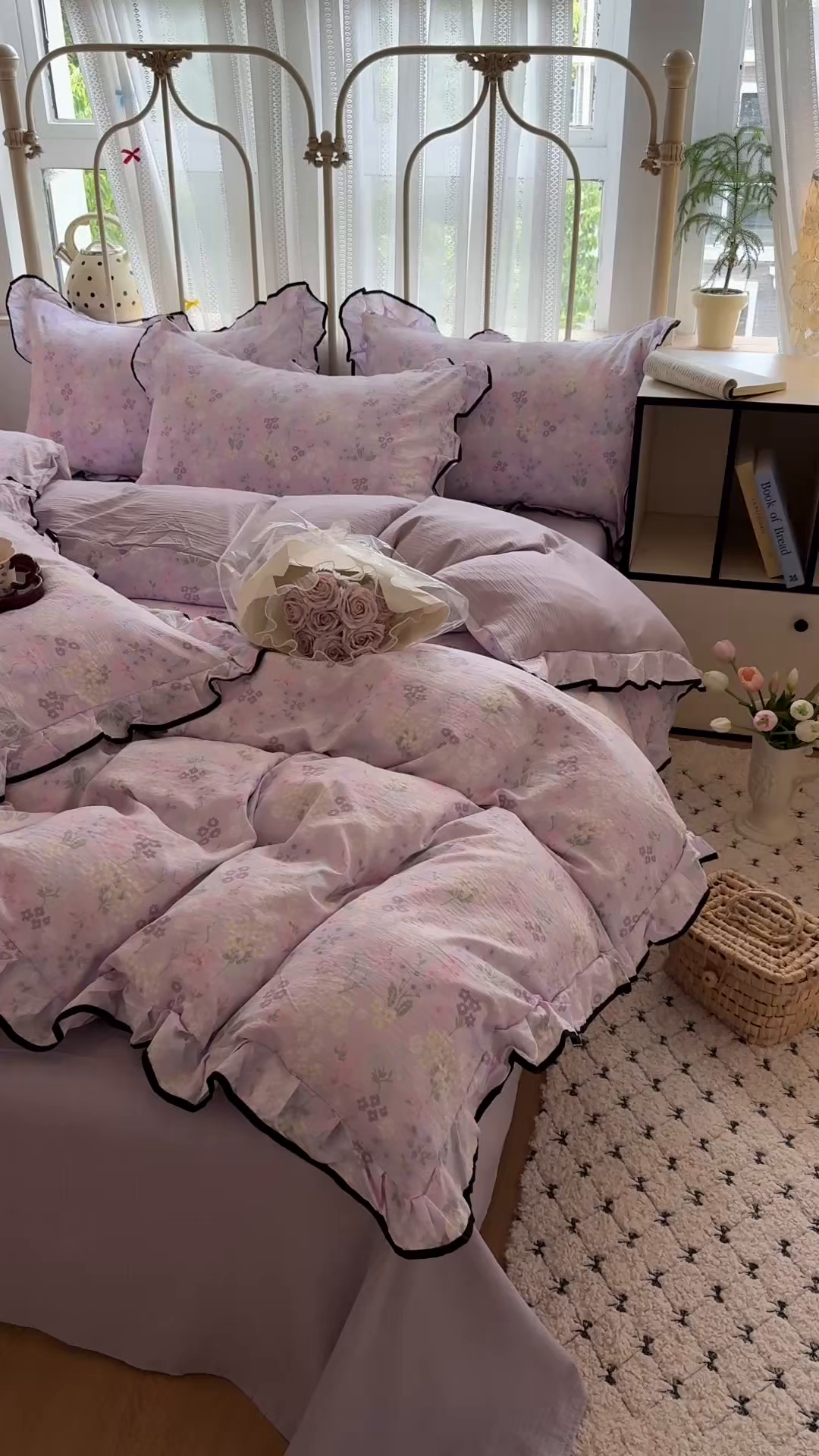 91家纺网 家纺一手货源 找家纺 艾特你 2025新款云感皱皱双层纱黑色包边四件套 黑边-可颂