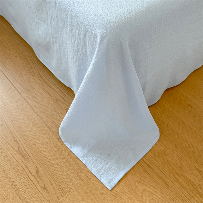 91家纺网 家纺一手货源 找家纺 艾特你 2025新款云感皱皱双层纱黑色包边四件套 黑边-快乐家族