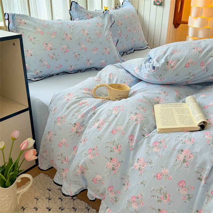 91家纺网 家纺一手货源 找家纺 艾特你 2025新款云感皱皱双层纱黑色包边四件套 黑边-蓝溪