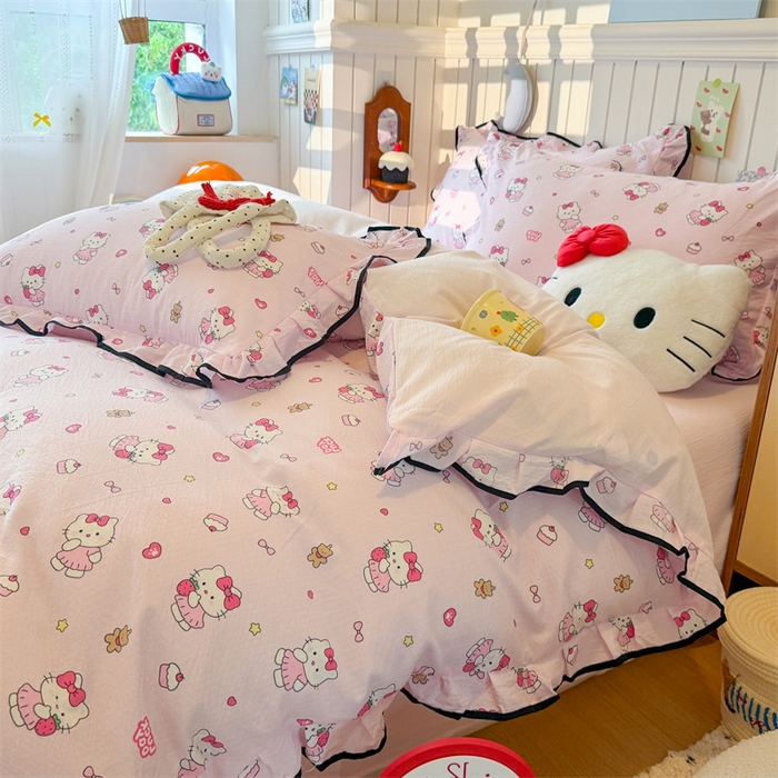 91家纺网 家纺一手货源 找家纺 艾特你 2025新款云感皱皱双层纱黑色包边四件套 黑边-喵喵酱