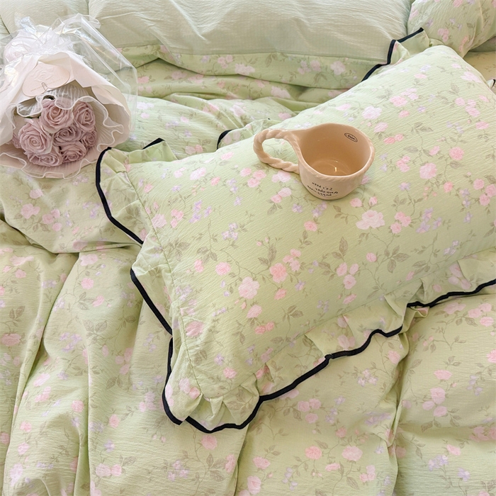 91家纺网 家纺一手货源 找家纺 艾特你 2025新款云感皱皱双层纱黑色包边四件套 黑边-木槿绿