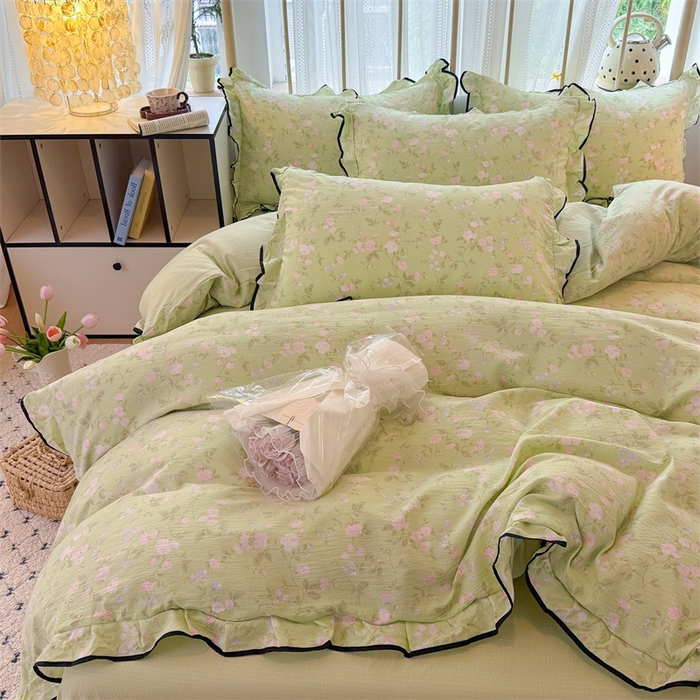 91家纺网 家纺一手货源 找家纺 艾特你 2025新款云感皱皱双层纱黑色包边四件套 黑边-木槿绿