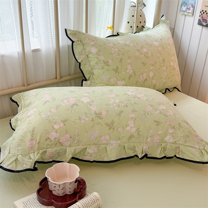 91家纺网 家纺一手货源 找家纺 艾特你 2025新款云感皱皱双层纱黑色包边四件套 黑边-木槿绿