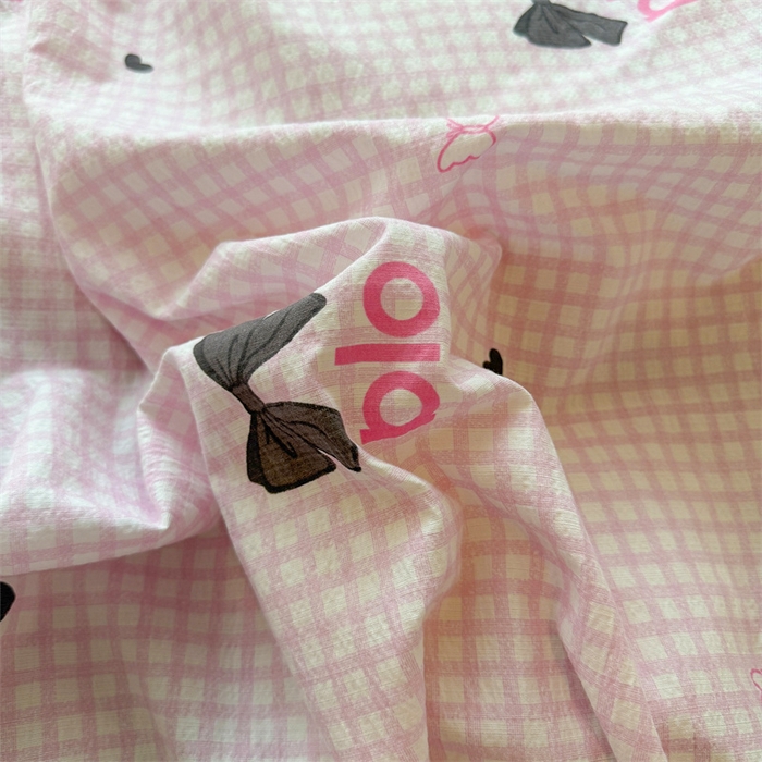 91家纺网 家纺一手货源 找家纺 艾特你 2025新款云感皱皱双层纱黑色包边四件套 黑边-少女日记