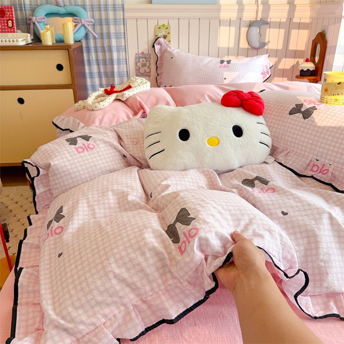 91家纺网 家纺一手货源 找家纺 艾特你 2025新款云感皱皱双层纱黑色包边四件套 黑边-少女日记