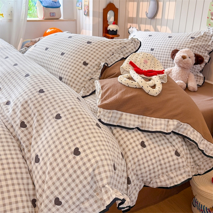 91家纺网 家纺一手货源 找家纺 艾特你 2025新款云感皱皱双层纱黑色包边四件套 黑边-心格