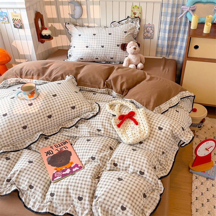 91家纺网 家纺一手货源 找家纺 艾特你 2025新款云感皱皱双层纱黑色包边四件套 黑边-心格