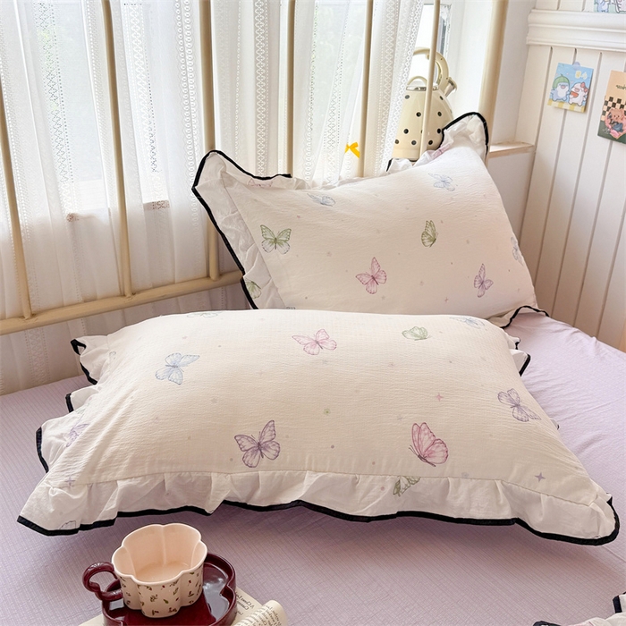 91家纺网 家纺一手货源 找家纺 艾特你 2025新款云感皱皱双层纱黑色包边四件套 黑边-炫彩蝴蝶