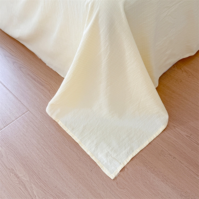 91家纺网 家纺一手货源 找家纺 艾特你 2025新款云感皱皱双层纱黑色包边四件套 黑边-樱桃小花