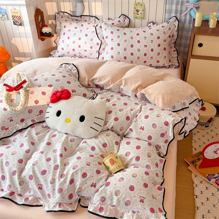 91家纺网 家纺一手货源 找家纺 艾特你 2025新款云感皱皱双层纱黑色包边四件套 黑边-芝士莓莓