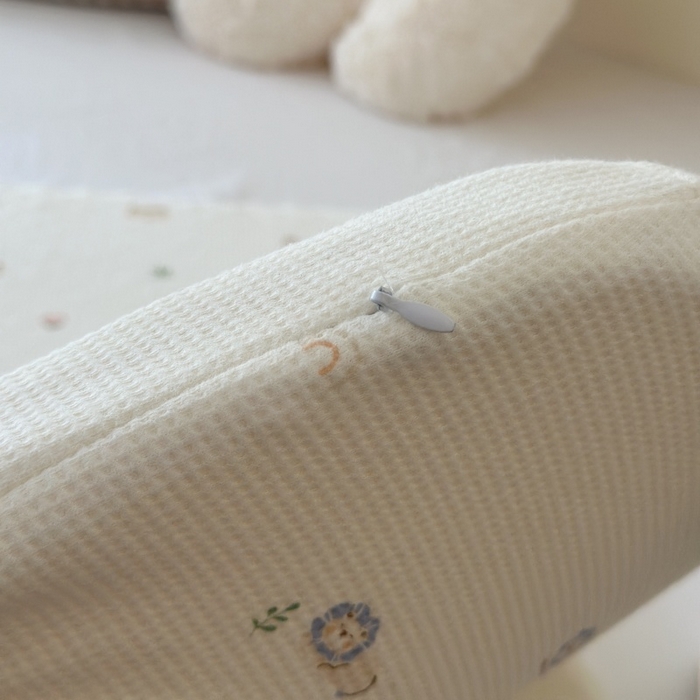 91家纺网 家纺一手货源 找家纺 伟邦枕芯 2025新款全棉华夫格可水洗硅胶儿童枕枕头枕芯 组合图仅供参考