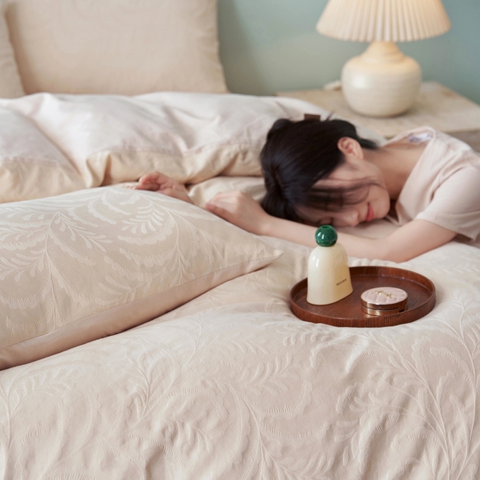 91家纺网 家纺一手货源 找家纺 （总）禾时 2025新款60s轻奢提花磨毛四件套-沄梦