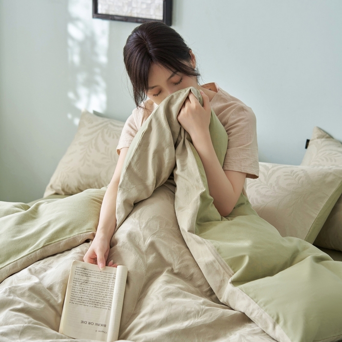 91家纺网 家纺一手货源 找家纺 禾时 2025新款60s轻奢提花磨毛四件套-沄梦 沄梦-青草绿