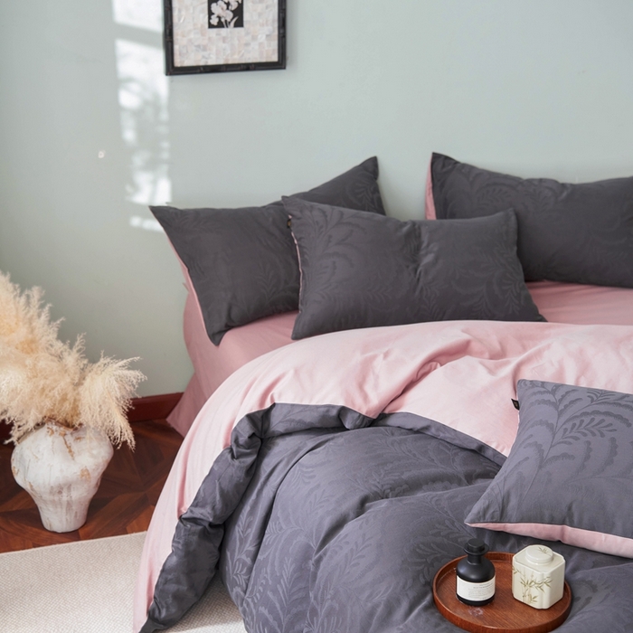 91家纺网 家纺一手货源 找家纺 禾时 2025新款60s轻奢提花磨毛四件套-沄梦 沄梦-青灰