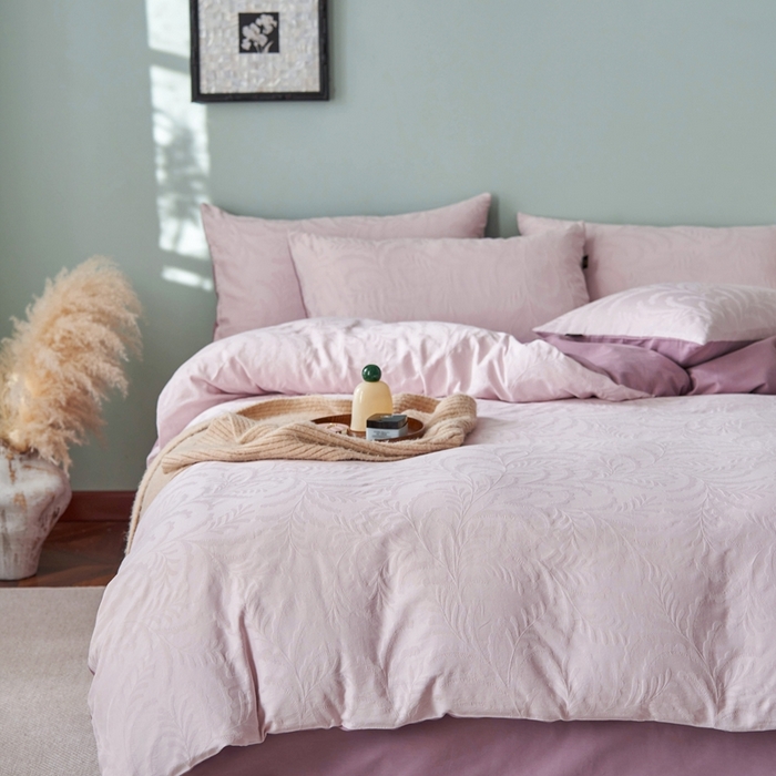 91家纺网 家纺一手货源 找家纺 禾时 2025新款60s轻奢提花磨毛四件套-沄梦 沄梦-珍珠粉