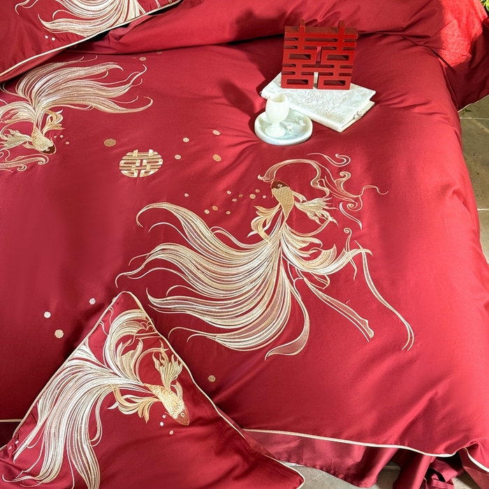 91家纺网 家纺一手货源 找家纺 （总）西西家居 2025新款100支长绒棉纯棉高精密提花拼接婚庆四件套-吉庆有鱼