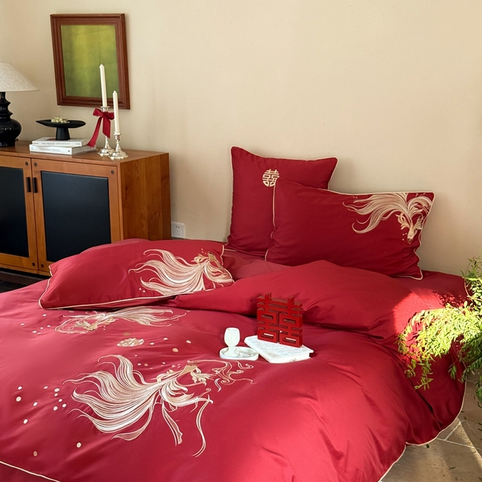 91家纺网 家纺一手货源 找家纺 （总）西西家居 2025新款100支长绒棉纯棉高精密提花拼接婚庆四件套-吉庆有鱼