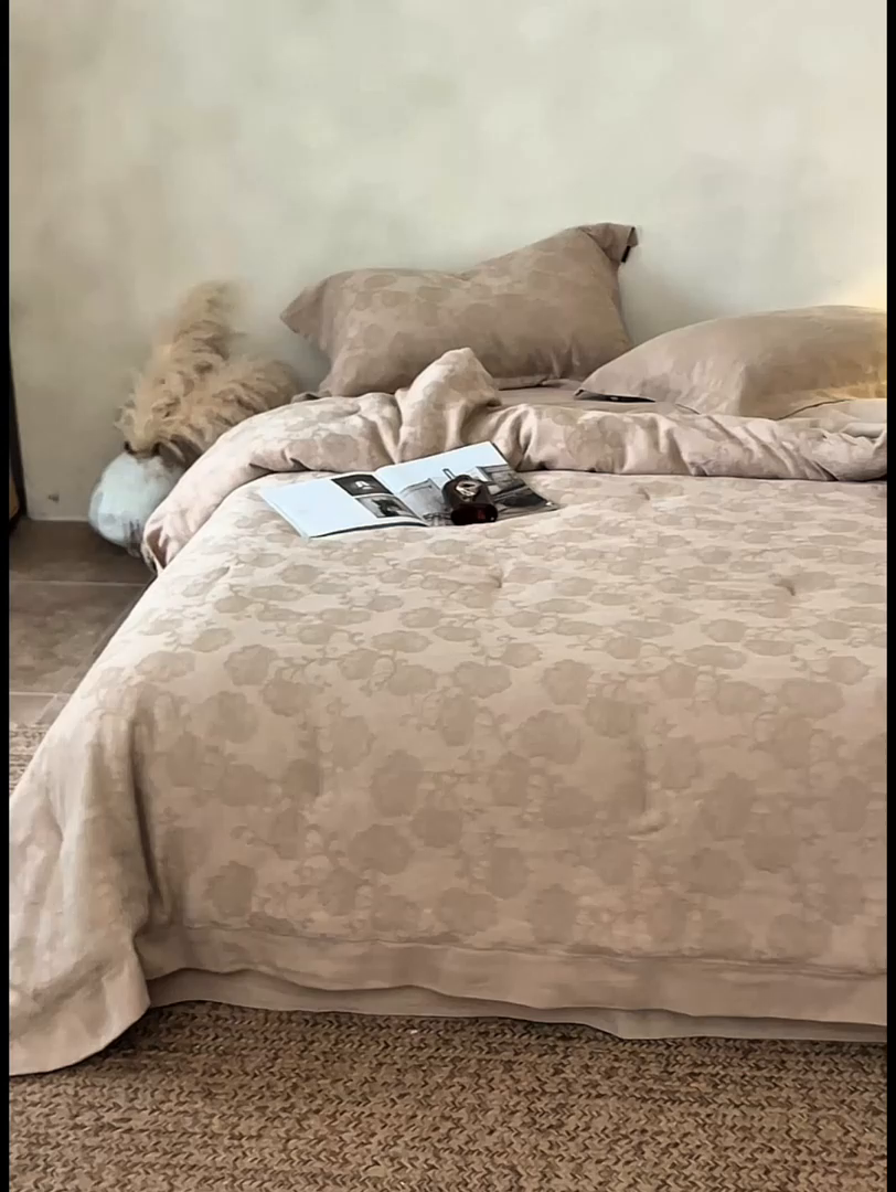 91家纺网 家纺一手货源 找家纺 禾时 2025新款60s轻奢提花磨毛四件套-最清风 最清风-粉