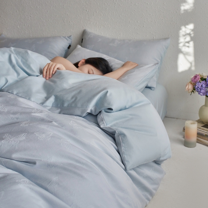 91家纺网 家纺一手货源 找家纺 （总）禾时 2025新款60s轻奢提花磨毛四件套-简蝶