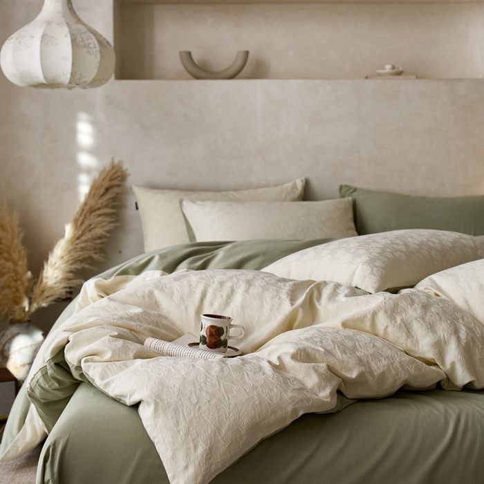 91家纺网 家纺一手货源 找家纺 禾时 2025新款60s轻奢提花磨毛四件套-郁见春色 郁见春色-米白