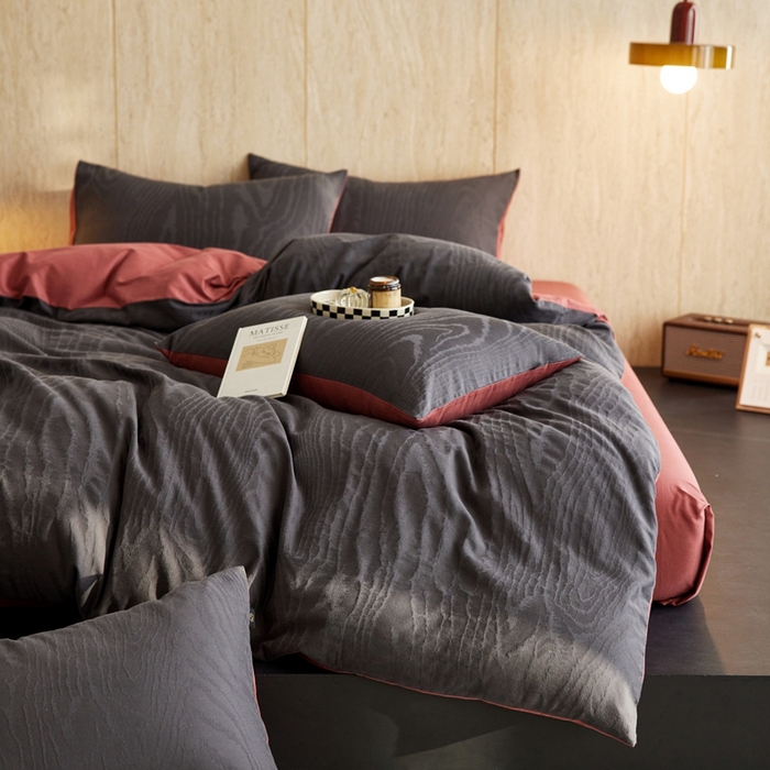 91家纺网 家纺一手货源 找家纺 禾时 2025新款60s轻奢提花磨毛四件套-浮光跃川 浮光跃川-青灰