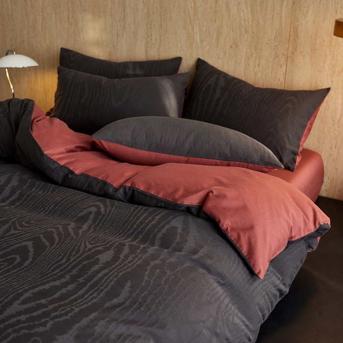 91家纺网 家纺一手货源 找家纺 禾时 2025新款60s轻奢提花磨毛四件套-浮光跃川 浮光跃川-青灰