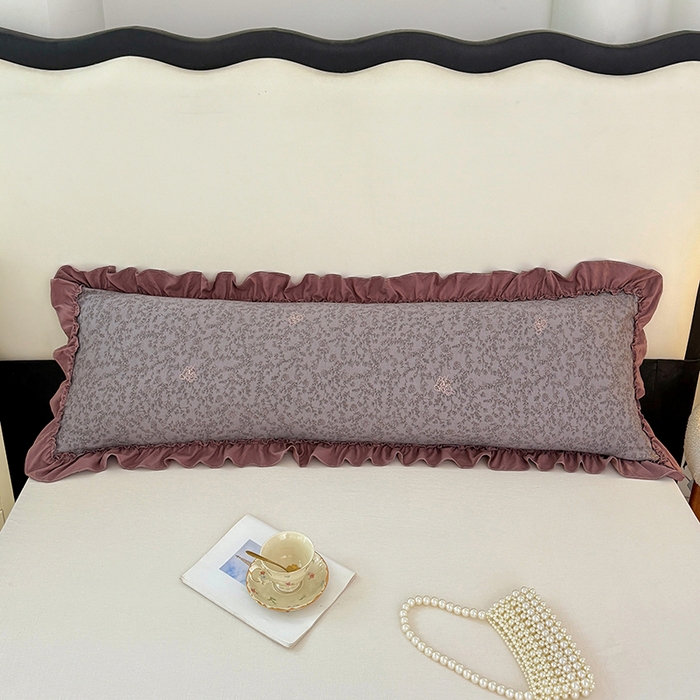 91家纺网 家纺一手货源 找家纺 梦舒羽 2025新款水洗珍珠棉花边枕套加长双人情侣1.8米枕芯内胆套1.5m枕头套 墨染芳华