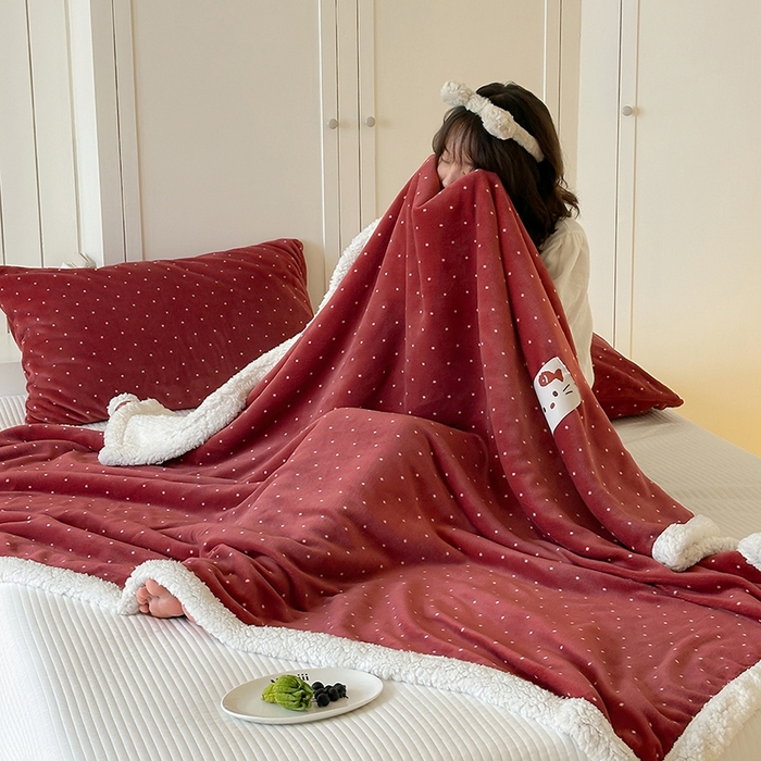 91家纺网 家纺一手货源 找家纺 桃子家居 2025新款A类ins豹纹猫咪卡通织标加厚牛奶绒羊羔绒毛毯多功能毛毯 绒毛毯-织标红点喵吃鱼