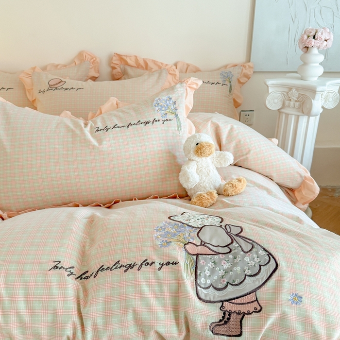 91家纺网 家纺一手货源 找家纺 （总）蜜柚 2025秋冬新款色织水洗棉贴布花边款四件套