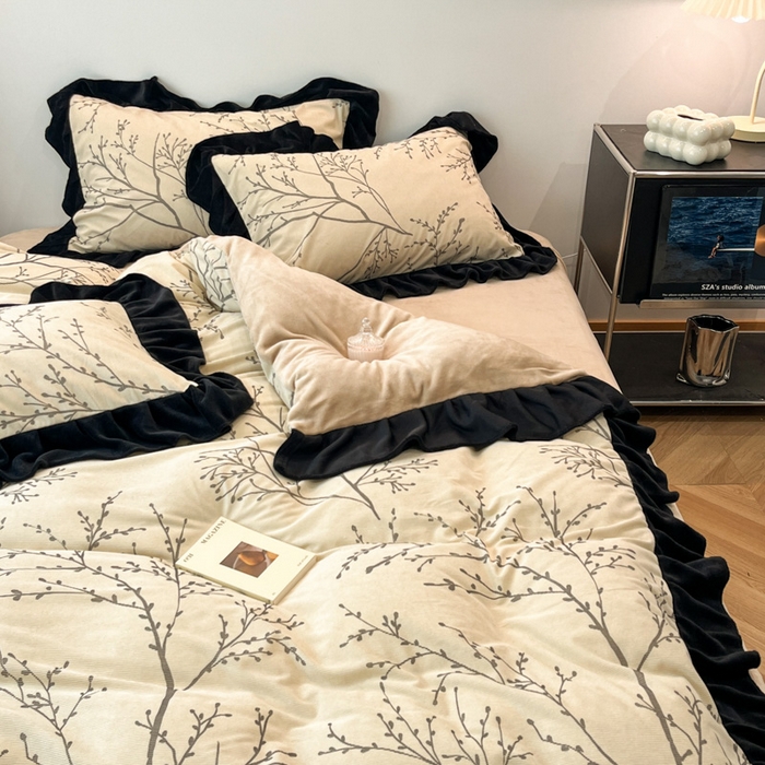 91家纺网 家纺一手货源 找家纺 金爱家 2025新款赫本风灯芯绒-花边款四件套 灯芯绒-花枝