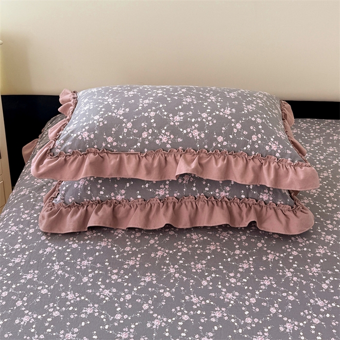 91家纺网 家纺一手货源 找家纺 梦舒羽 2025新款水洗珍珠棉花边枕套宿舍单人学生一对装枕芯内胆套 玫瑰之约