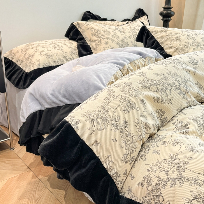 91家纺网 家纺一手货源 找家纺 金爱家 2025新款赫本风灯芯绒-花边款四件套 灯芯绒-澜花