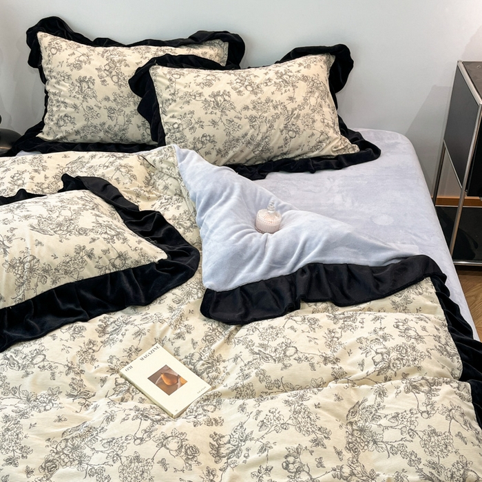 91家纺网 家纺一手货源 找家纺 金爱家 2025新款赫本风灯芯绒-花边款四件套 灯芯绒-澜花