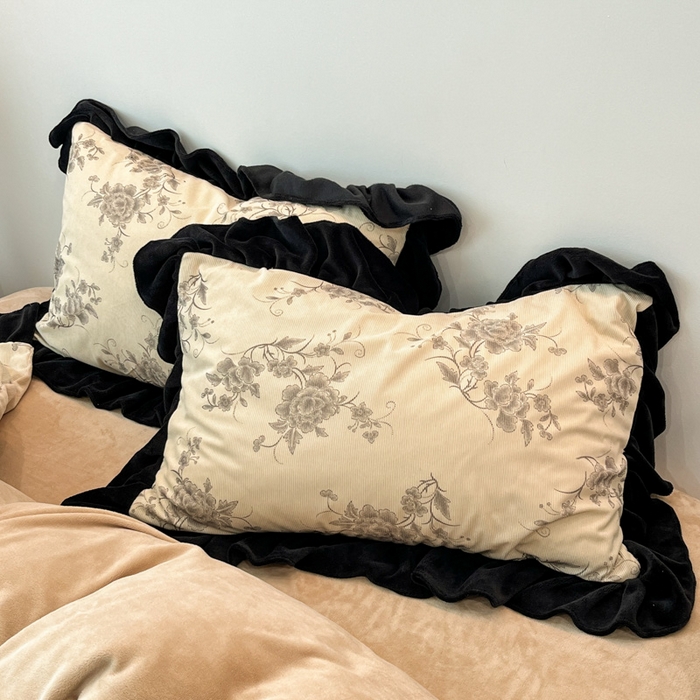 91家纺网 家纺一手货源 找家纺 金爱家 2025新款赫本风灯芯绒-花边款四件套 灯芯绒-牡丹